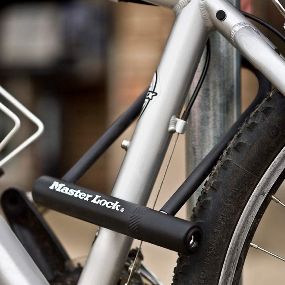 Master Lock Black Bike Lock with Key, Standard Size U-Lock for Bicycles - Image 2