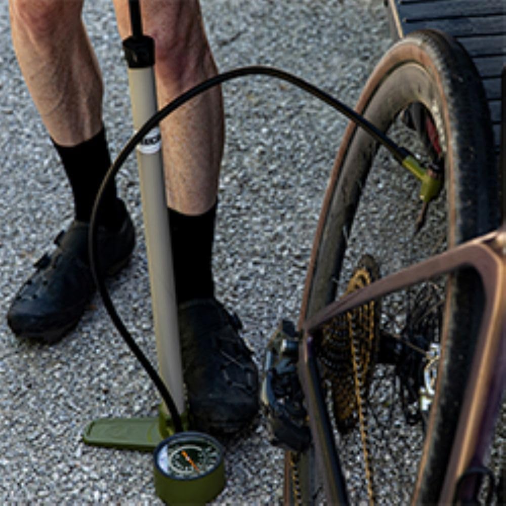 SILCA Terra Bike Floor Pump with Gauge – High Pressure Bicycle Pump - Image 2